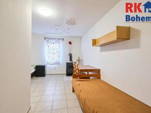 Prodej výrobních prostor, Břežany II, 128 m2