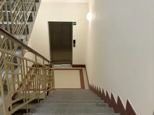 Pronájem bytu 2+kk, Praha - Dejvice, Studentská, 31 m2