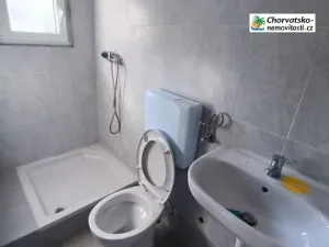 Prodej bytu 3+1, Karlobag, Chorvatsko, 61 m2