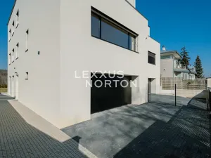 Pronájem rodinného domu, Praha - Stodůlky, Ke Koh-i-nooru, 282 m2