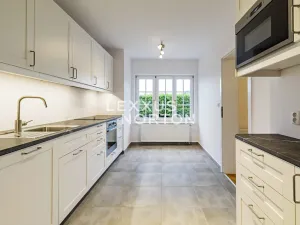 Pronájem vily, Praha - Nebušice, U Házů, 229 m2