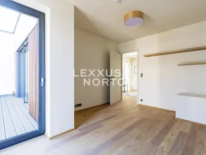 Pronájem rodinného domu, Praha - Malešice, Dubského, 166 m2