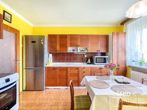 Prodej obchodního prostoru, Uhlířské Janovice, Jungmannova, 303 m2