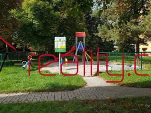 Prodej bytu 2+1, Hroznětín, Sídliště, 56 m2