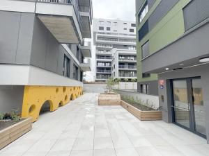 Pronájem obchodního prostoru, Praha - Stodůlky, Hábova, 165 m2