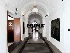 Pronájem bytu 3+kk, Praha - Nové Město, Lazarská, 71 m2