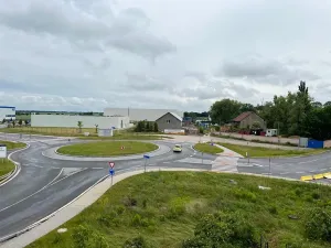 Pronájem výrobních prostor, Pavlov, 5626 m2