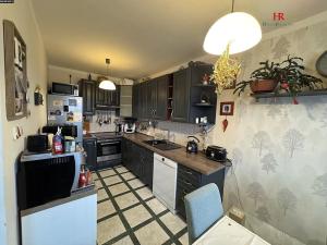 Prodej bytu 4+1, Kamenice, Sídliště II, 84 m2