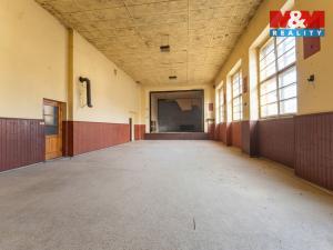 Pronájem restaurace, Liběchov, nám. V. Levého, 367 m2