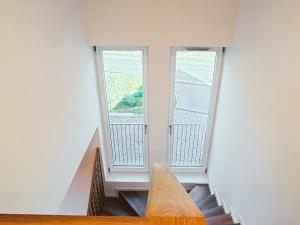 Pronájem bytu 4+kk, Dolní Břežany, 5. Května, 140 m2