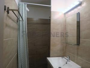 Pronájem bytu 1+kk, Brno, Bzenecká, 31 m2