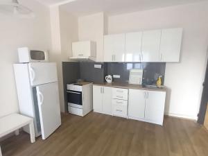 Pronájem bytu 2+kk, Praha - Krč, U nových domů III, 49 m2