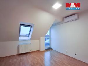 Prodej bytu 2+1, Bílovice nad Svitavou, Lesní, 53 m2