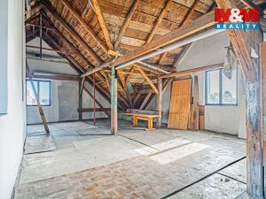 Prodej komerční nemovitosti, Ostrava - Svinov, Leopolda Kříže, 350 m2