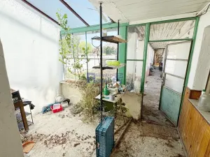 Prodej podílu pozemku pro bydlení, Pouzdřany, Hlavní, 902 m2