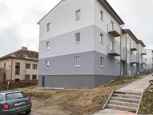 Pronájem bytu 1+kk, Rakovník, Šamotka, 27 m2