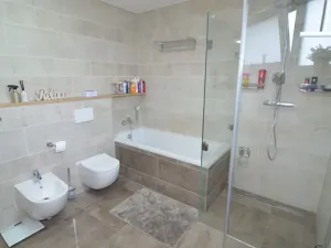 Prodej rodinného domu, Vestec, Vrbová, 153 m2