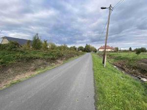 Prodej pozemku, Javorník - Horní Hoštice, 1691 m2