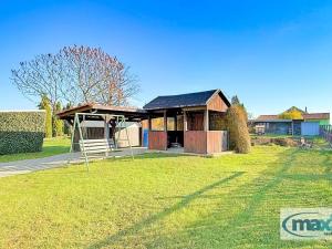 Prodej bytu 3+1, Bukovina nad Labem, 62 m2