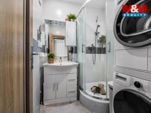 Pronájem bytu 3+1, Liberec - Liberec VI-Rochlice, Ježkova, 63 m2