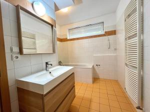 Prodej bytu 3+kk, Praha - Motol, Jeřabinová, 96 m2