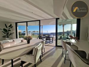 Prodej bytu 4+kk, Fuengirola, Španělsko, 117 m2