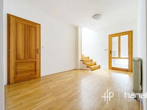 Prodej rodinného domu, Hněvotín, 240 m2