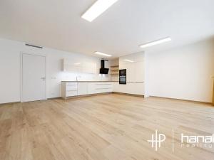 Pronájem bytu 3+kk, Olomouc, Lazecká, 88 m2