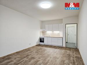 Pronájem bytu 1+kk, Liberec - Liberec VII-Horní Růžodol, Jeronýmova, 30 m2