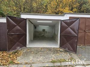 Pronájem garáže, Brno, Svahová, 16 m2