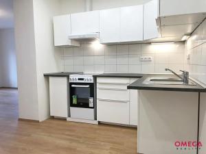 Pronájem bytu 3+1, Praha - Strašnice, 83 m2