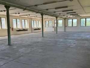 Pronájem výrobních prostor, Třebíč, V. Nezvala, 268 m2