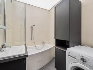 Prodej bytu 3+kk, Dobruška, Šubertovo nám., 75 m2