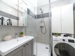 Prodej bytu 2+1, Praha - Vokovice, Syrská, 52 m2