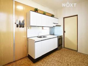 Prodej bytu 3+1, Břeclav, Na Valtické, 67 m2