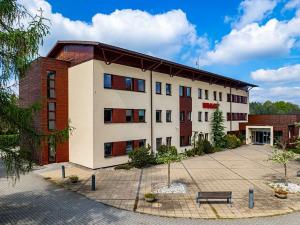 Prodej kanceláře, Třinec, 2388 m2