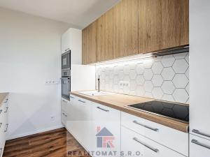 Prodej bytu 4+kk, Horoušany, Rubínová, 92 m2