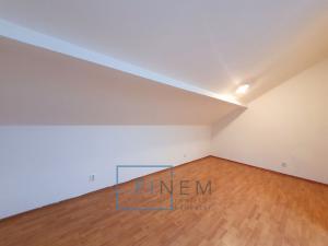 Pronájem bytu 3+kk, Kralupy nad Vltavou, Palackého nám., 75 m2