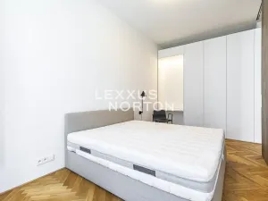 Pronájem bytu 2+kk, Praha - Vinohrady, Chodská, 67 m2