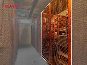 Prodej bytu 3+1, Praha - Horní Počernice, Komárovská, 67 m2