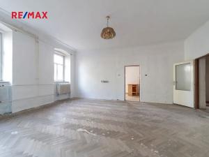 Prodej rodinného domu, Staré Město, nám. Osvobození, 444 m2