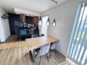 Pronájem bytu 5+kk, Chocerady, 116 m2