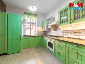 Prodej bytu 3+1, Karlovy Vary, Příčná, 76 m2