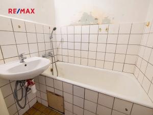 Prodej bytu 3+1, Plzeň, Částkova, 64 m2