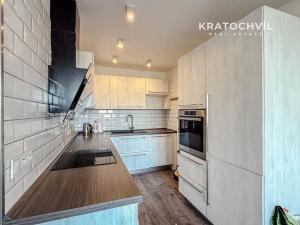 Pronájem bytu 3+kk, Praha - Bohnice, Cafourkova, 54 m2