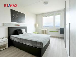 Prodej bytu 2+1, Plzeň, Komenského, 60 m2