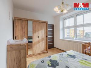 Prodej bytu 3+1, Klatovy - Klatovy V, Plánická, 76 m2