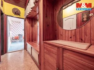 Prodej bytu 2+1, Průhonice, Školní, 53 m2