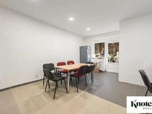 Prodej výrobních prostor, Račice-Pístovice, 479 m2