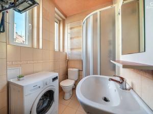 Pronájem bytu 2+kk, Plzeň, Vrchlického, 46 m2